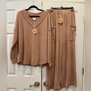 NWT Ribbed BiBi Lounge Set- L